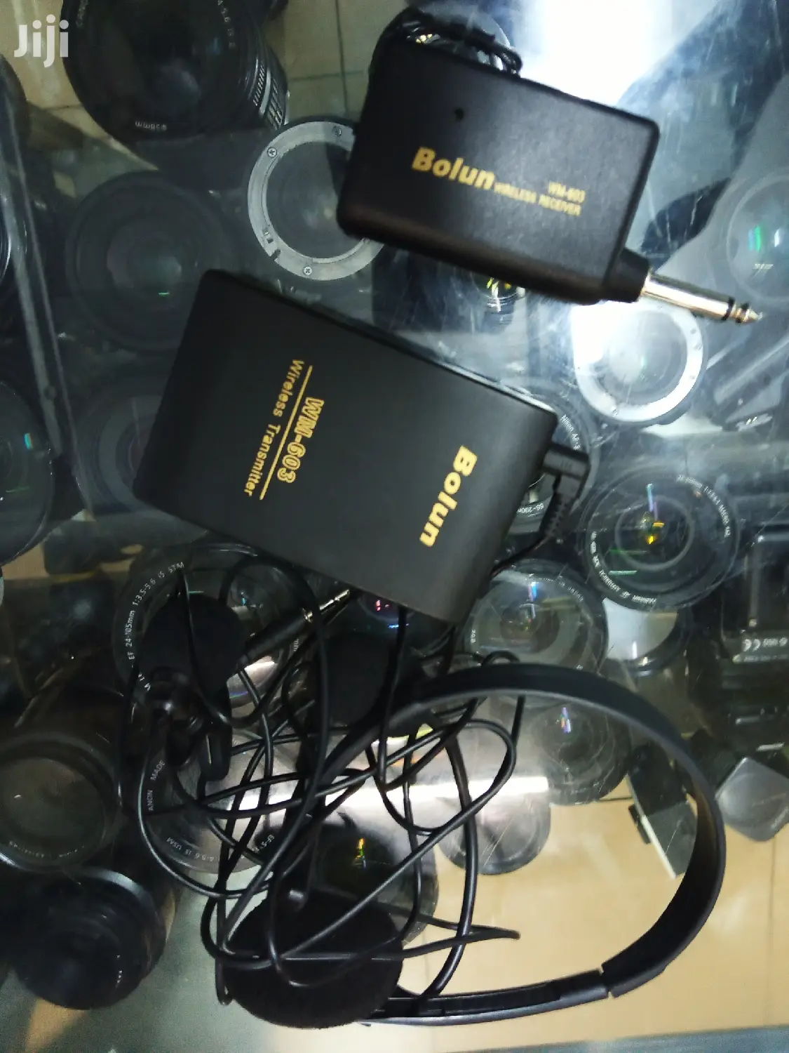 Pro Lapel Mic With Headphone