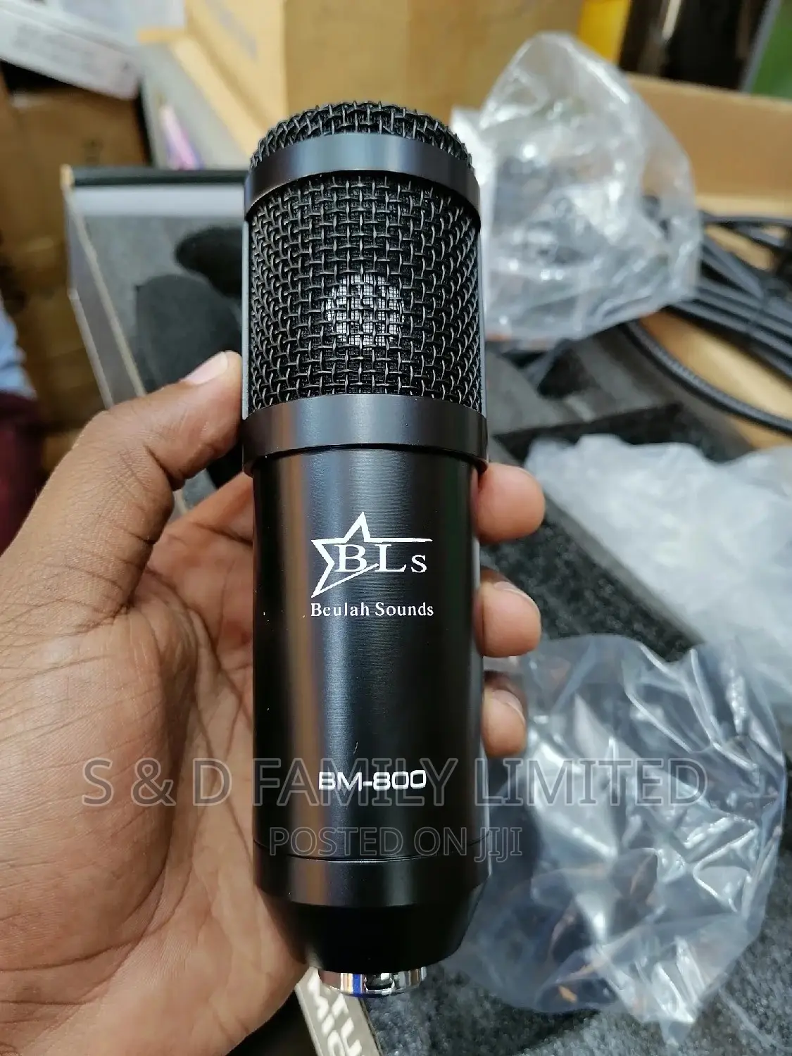 BM-800 Condenser Microphone ,Shock Mount,Mic Stand & Sponge