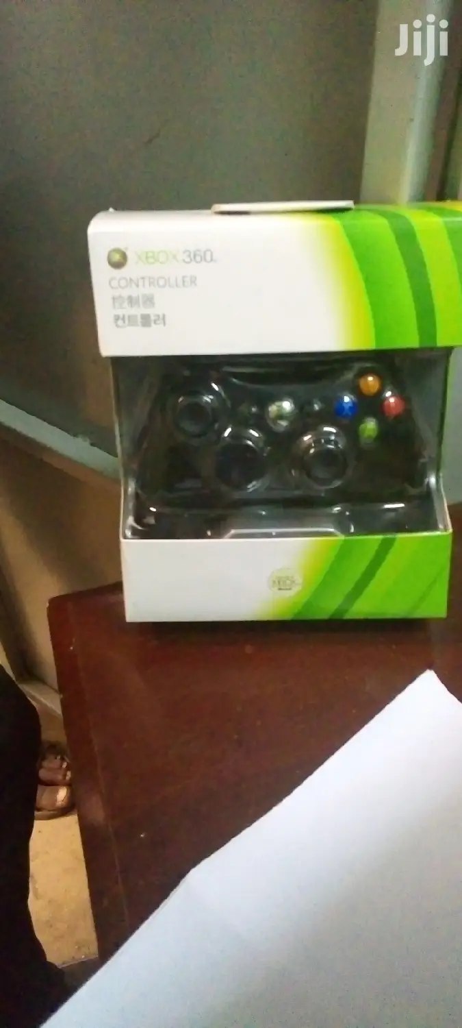 Xbox 360 Controller 00