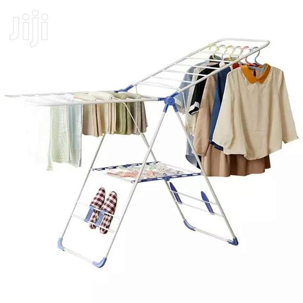 Outdoor Cloth Hanging Rack - main view
