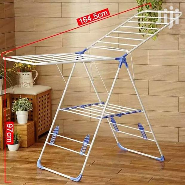 Outdoor Cloth Hanging Rack - thumbnail 3