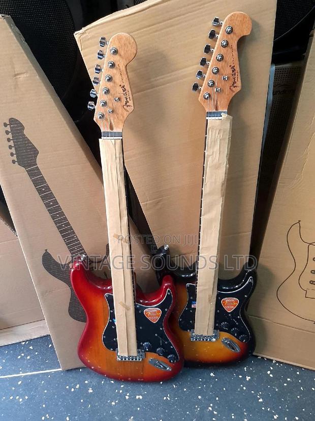 Fender Lead Electric Guitar/Solo Guitar