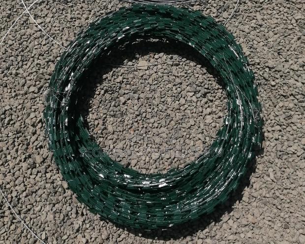 Double Galvanised Green Razor Wire