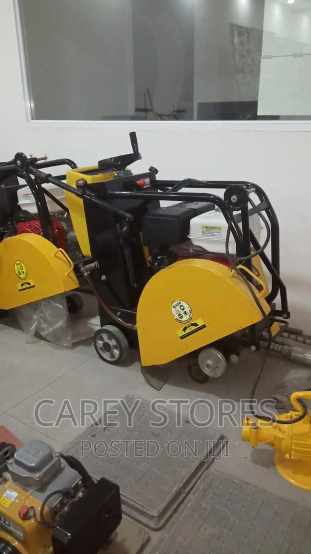 Concrete Cutter - main view