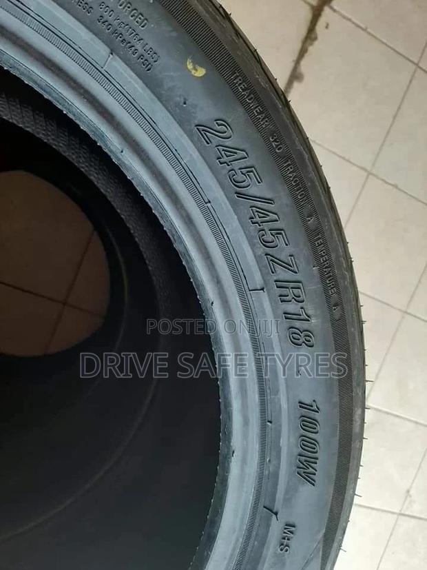 245/45 R18 Mazzini Tyre