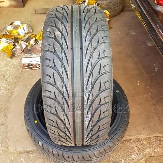 225/45 R18 Kenda Tyre - main view