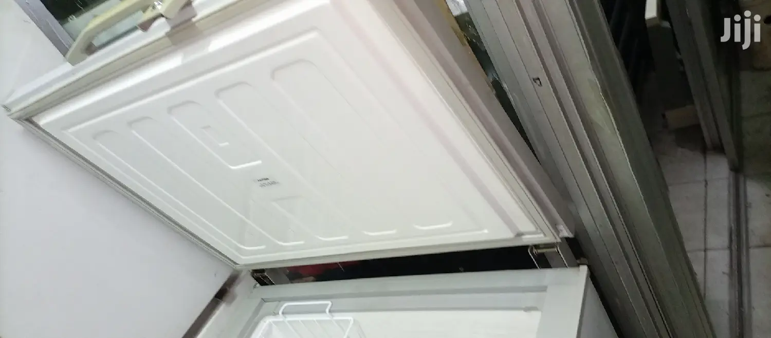 Chest Freezer 200L