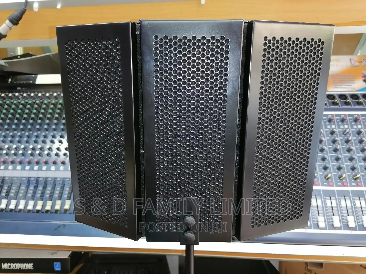 Studio Booth Sound Reflection Absorbing Wall