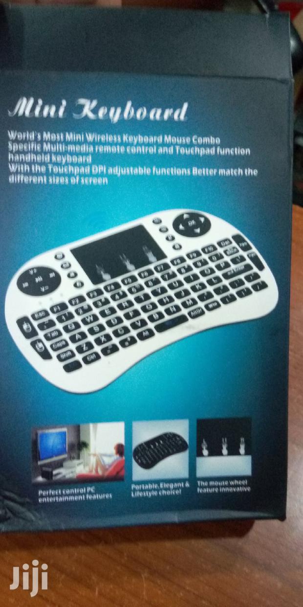 Mini Portable Wireless Keyboard. - main view