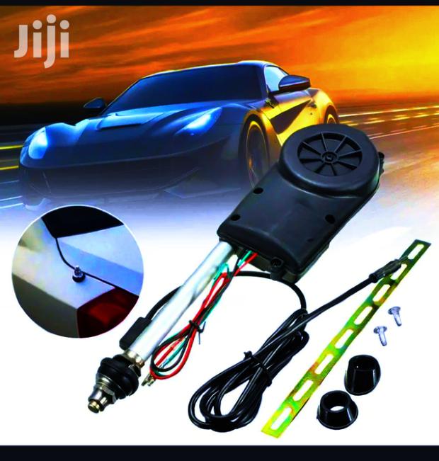 New Car Automatic Aerial/Antenah, Free Delivery Within Nairobi Town.