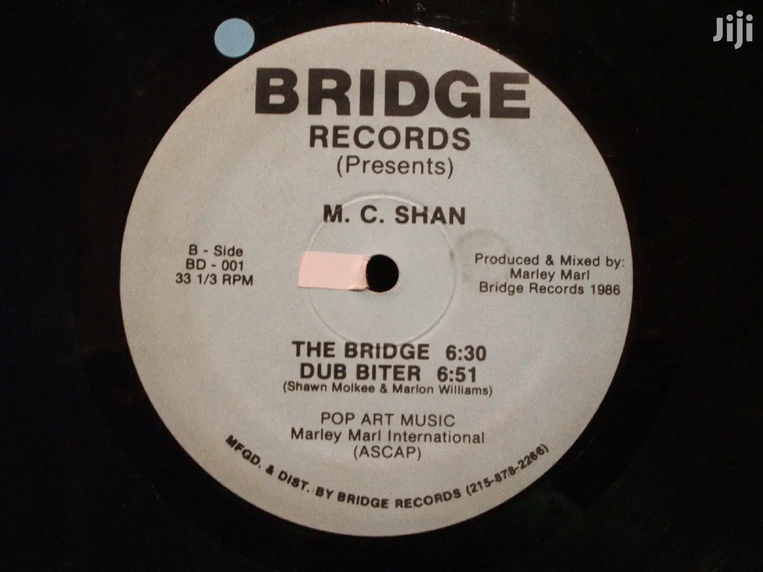 Am Looking for Vinyl Records