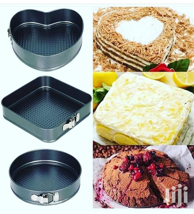 Baking Tins - main view