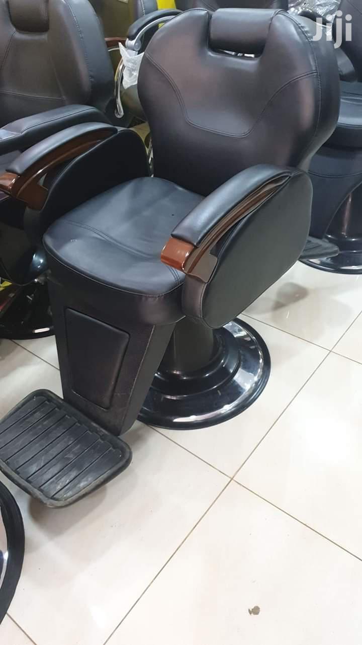 Executive Barber Chair /Kinyozi Chair /Classic Barber Chair /Barber in
