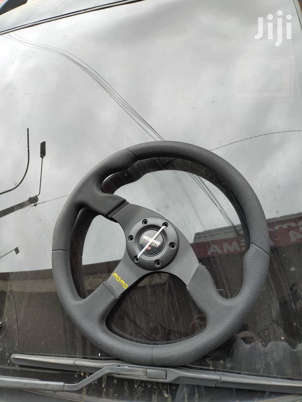 Steering Black Momo Mattle - main view