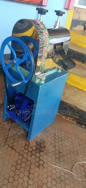 Sugarcane Juice Extractor