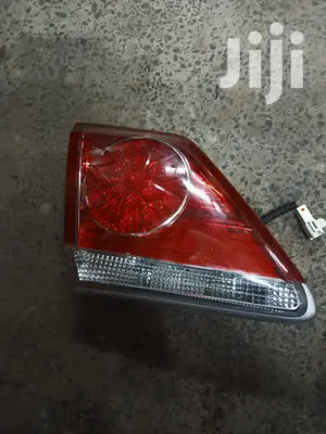 Crown Athlete Anniversary Left Boot Light
