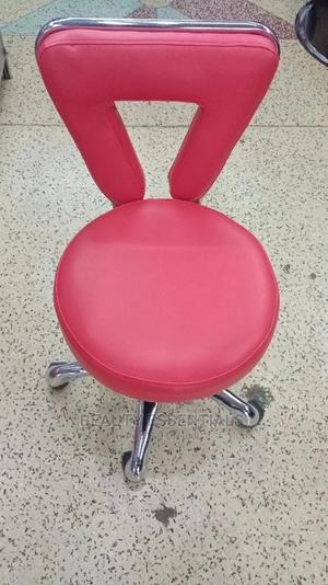 Manicure /Pedicure Chair - thumbnail 2