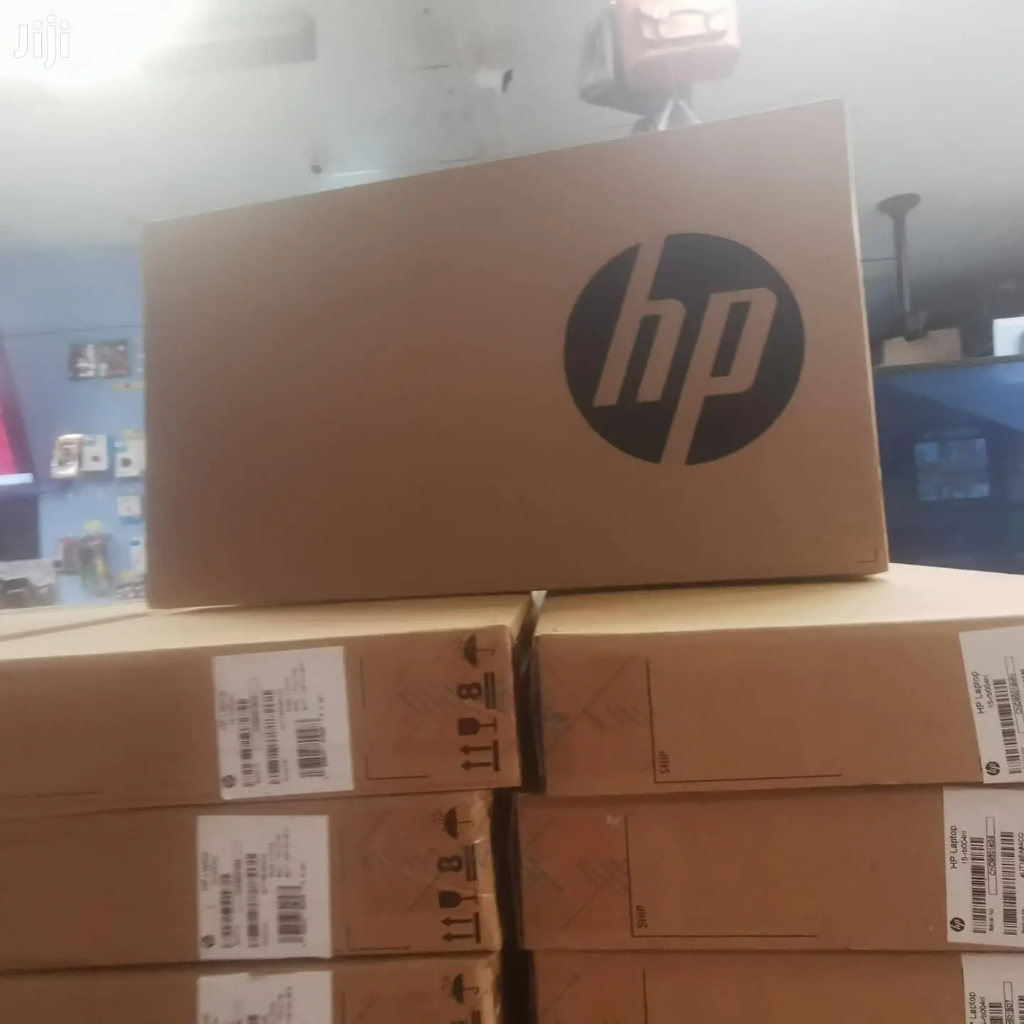 New Laptop HP 4GB Intel Core I3 1T