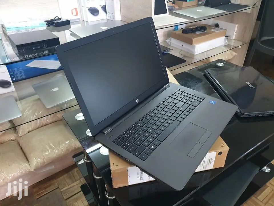 New Laptop HP 250 G6 4GB Intel Core I3 1T