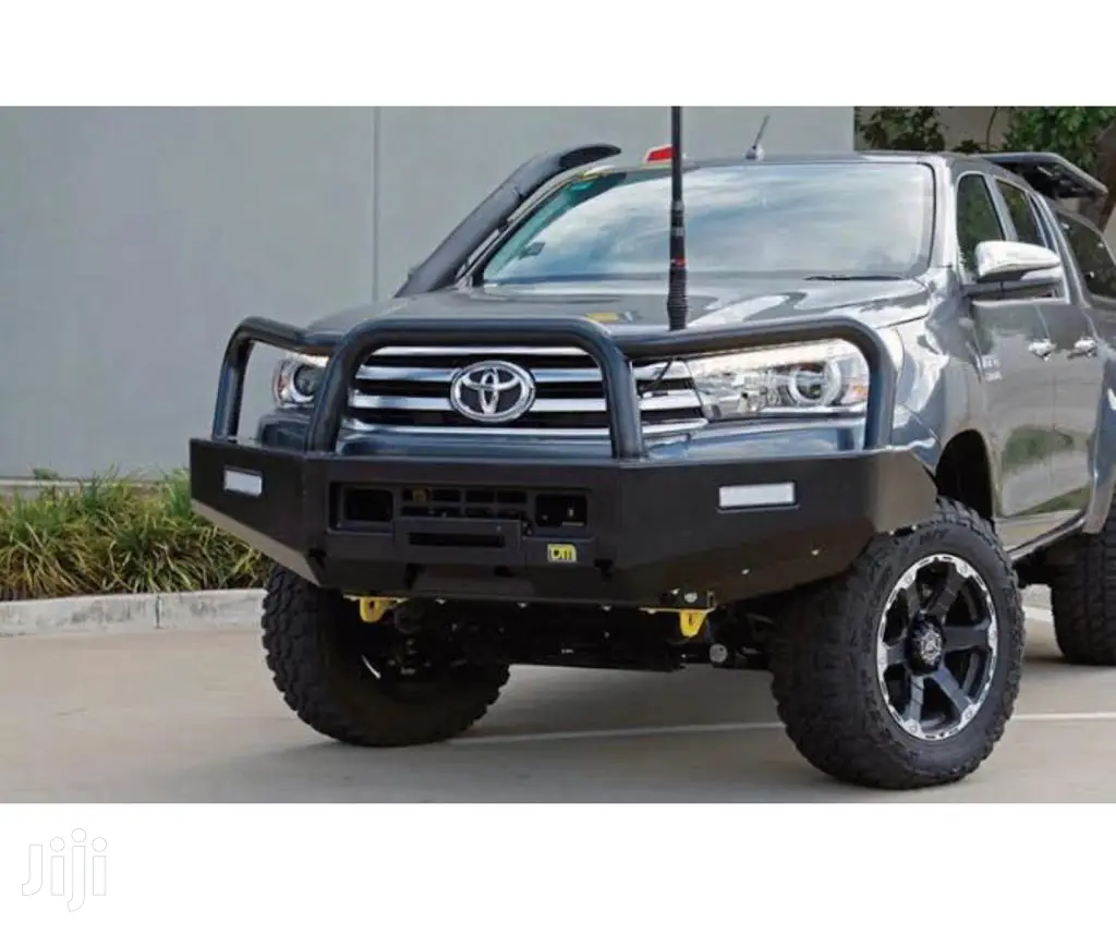 Bullbar Hilux Revo Bumper Heavy Metal