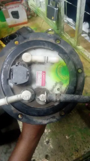 Complete Fuel Pump For Mitsubishi Io.