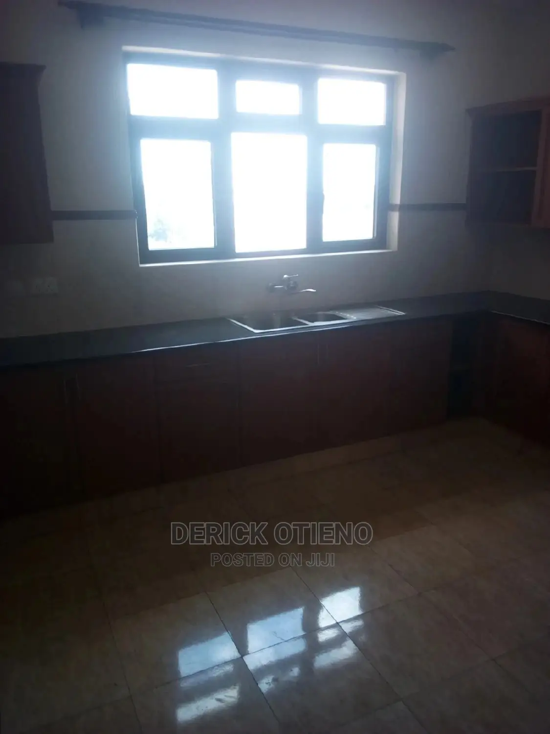 Executive Two Bedroom With Dining Room Plus Sq to Let in Kilimani