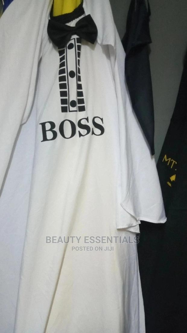 Barber Gown - main view