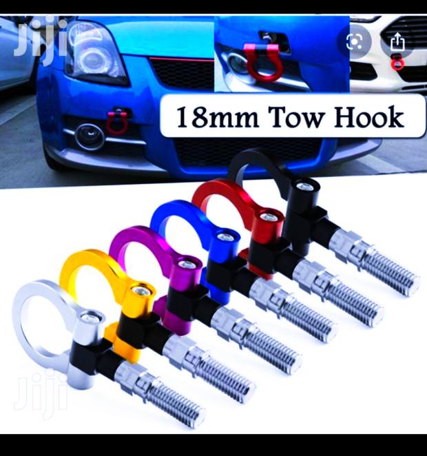 New Car Towing Hooks, Free Delivery Within Nairobi Town.