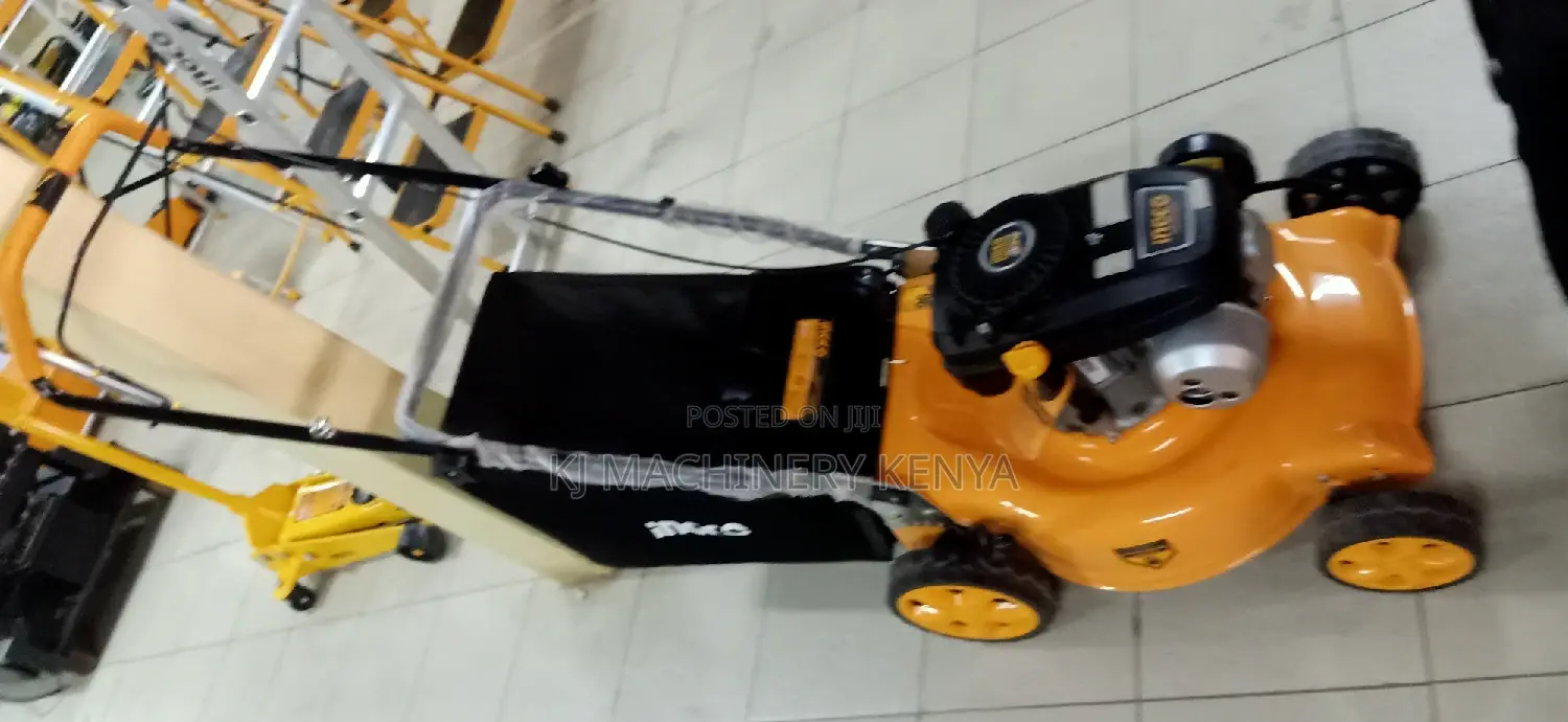 4.8HP Lawn Mowwr For Sale