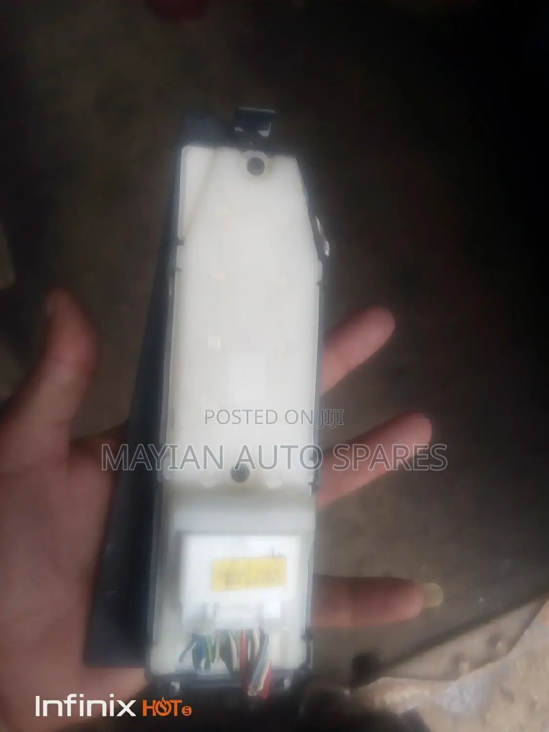 Main Switch Toyota Avensis.