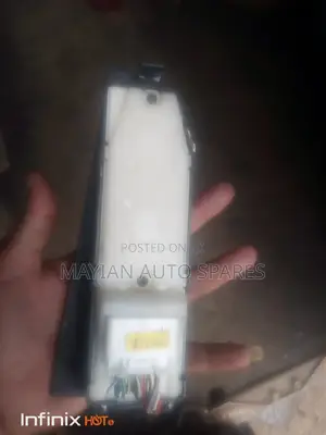 Main Switch Toyota Avensis.