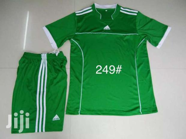 Sports Gear - thumbnail 3