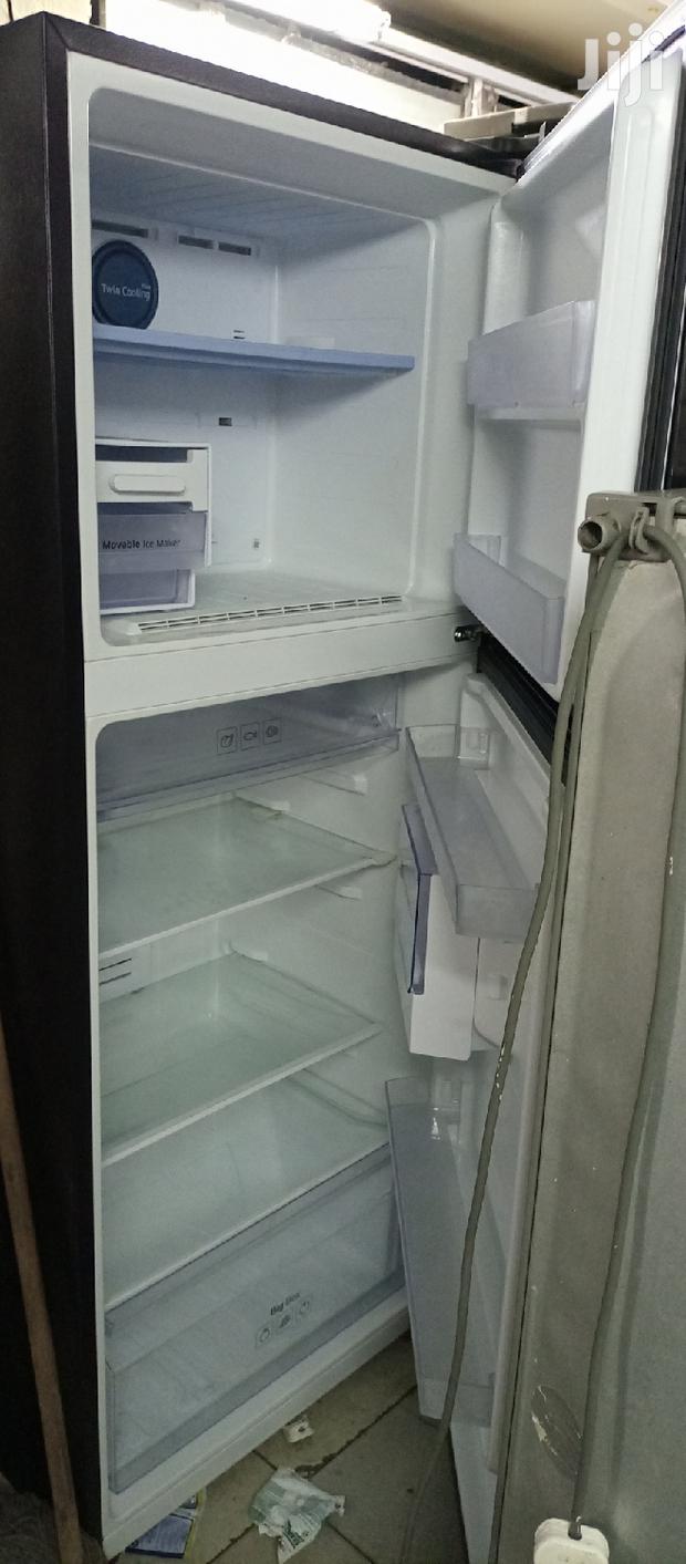 Samsung Fridge - thumbnail 3