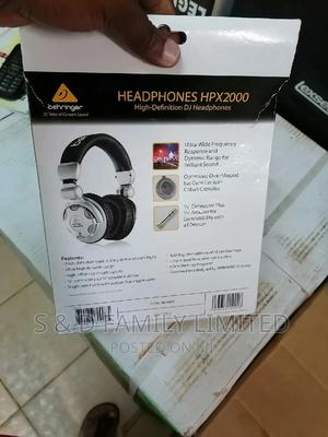 Behringer HPX 2000 - thumbnail 2