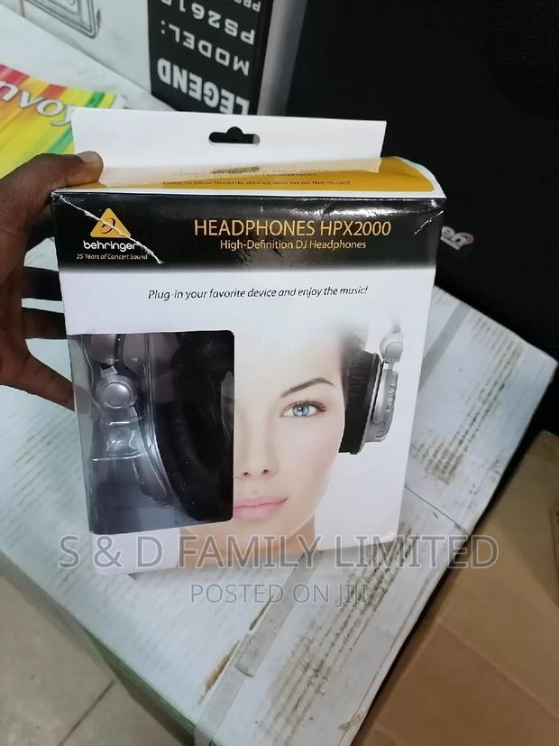 Behringer HPX 2000 - thumbnail 4