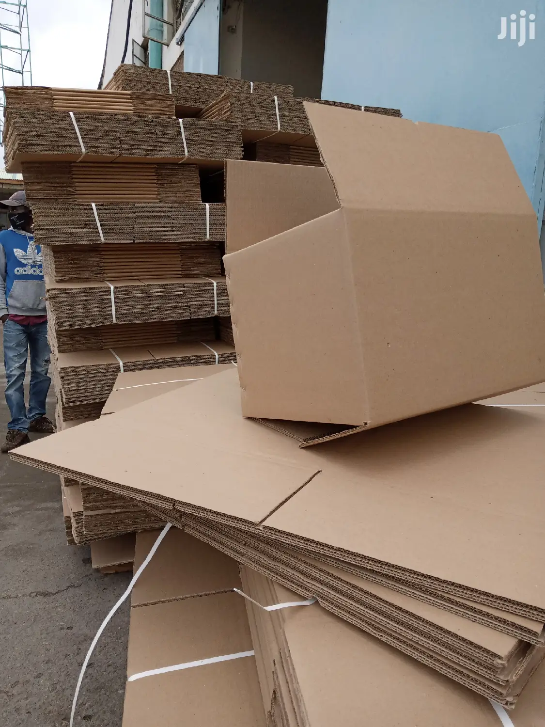 Large Production Of Carton Boxes