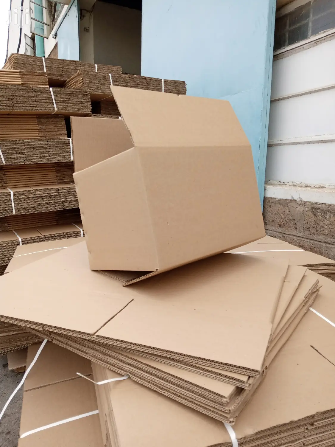 Large Production Of Carton Boxes