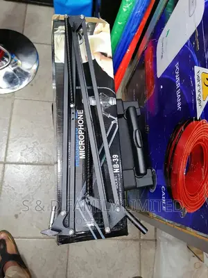 Wall Mount Studio Mic Stand
