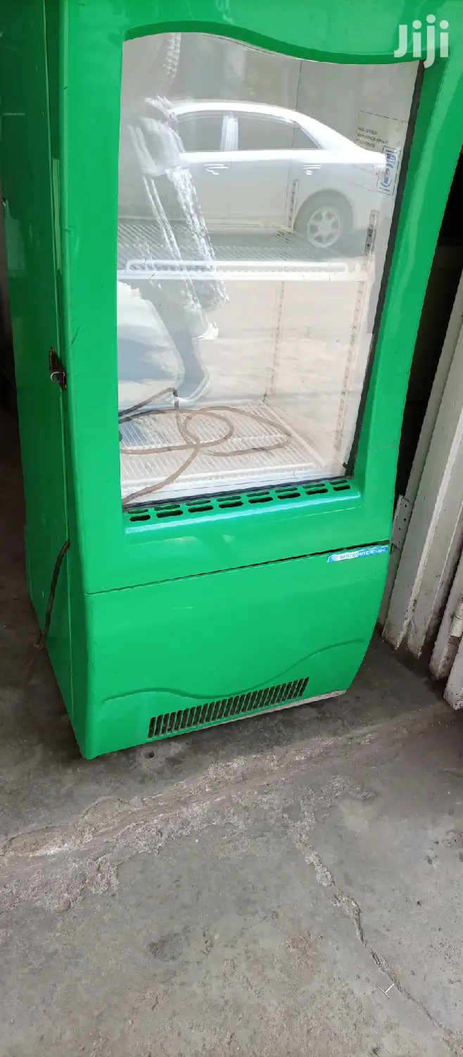 Mini Display Fridge