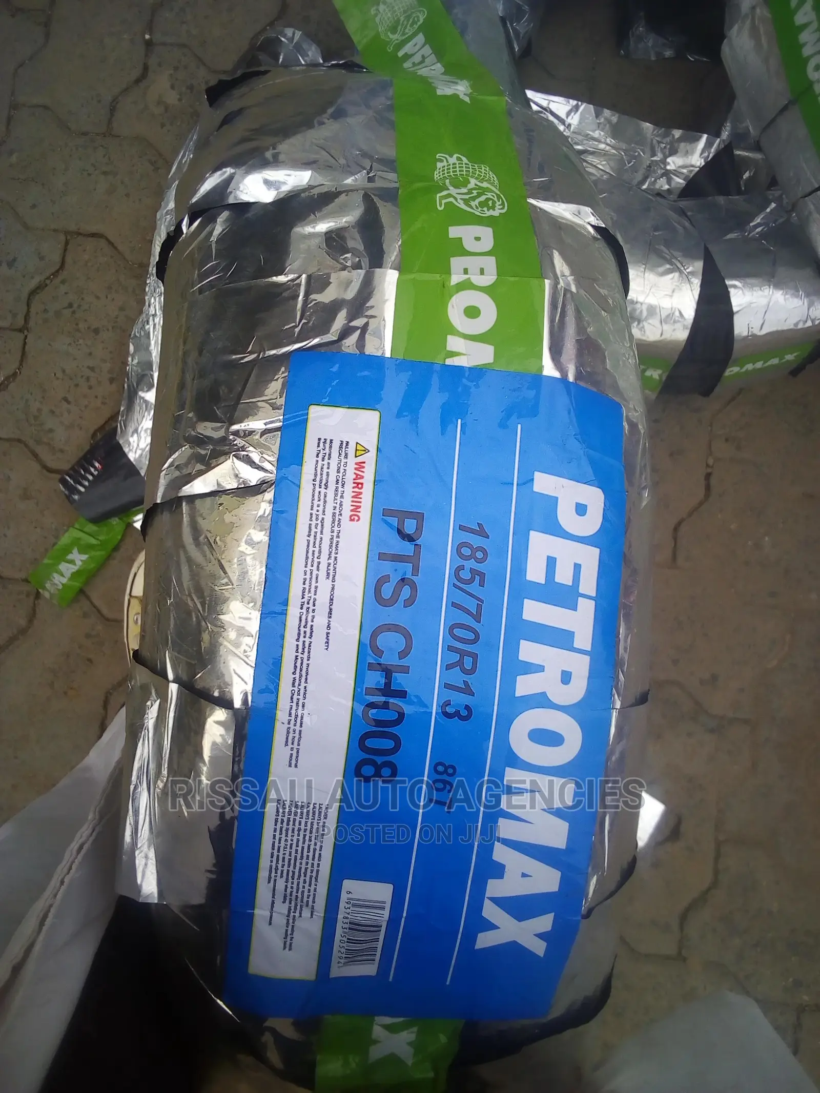 185/70 R 13 Petromax Tyres