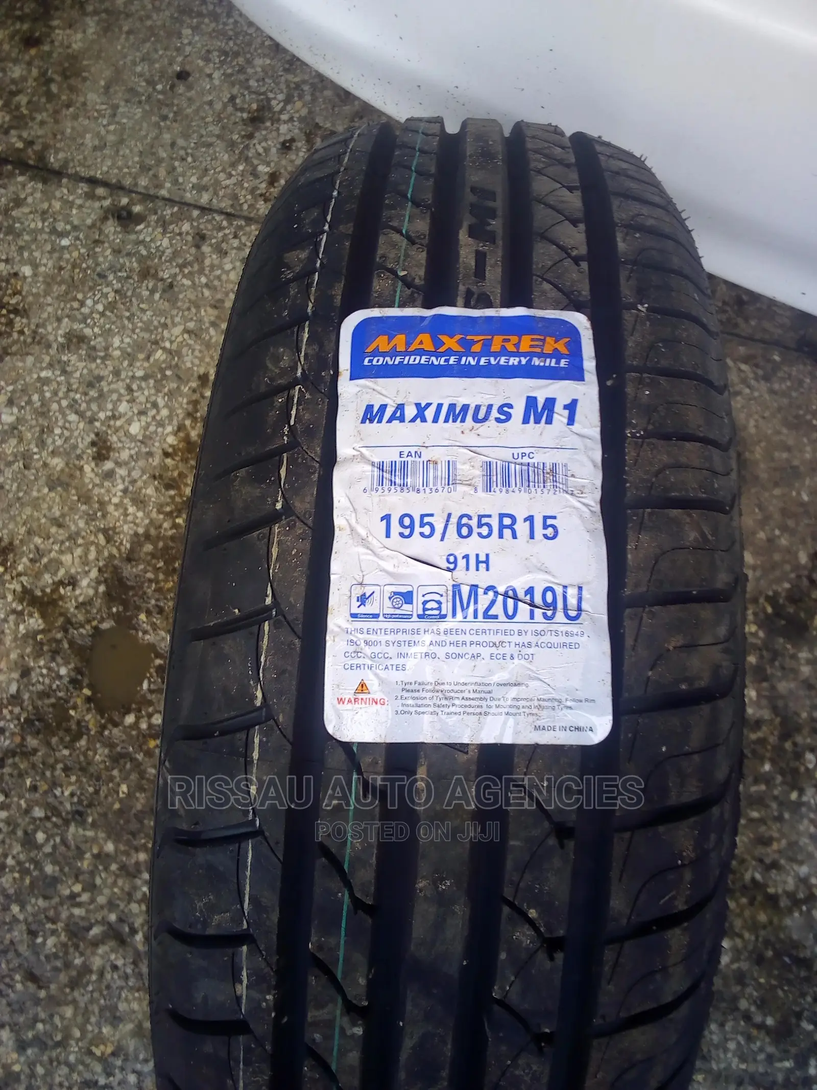 195/65 R 15 Maxtrek Tyres