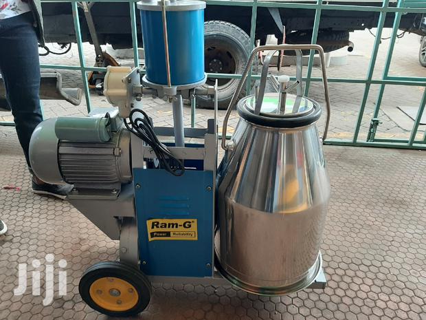 Single Cow Milking Machine - main view