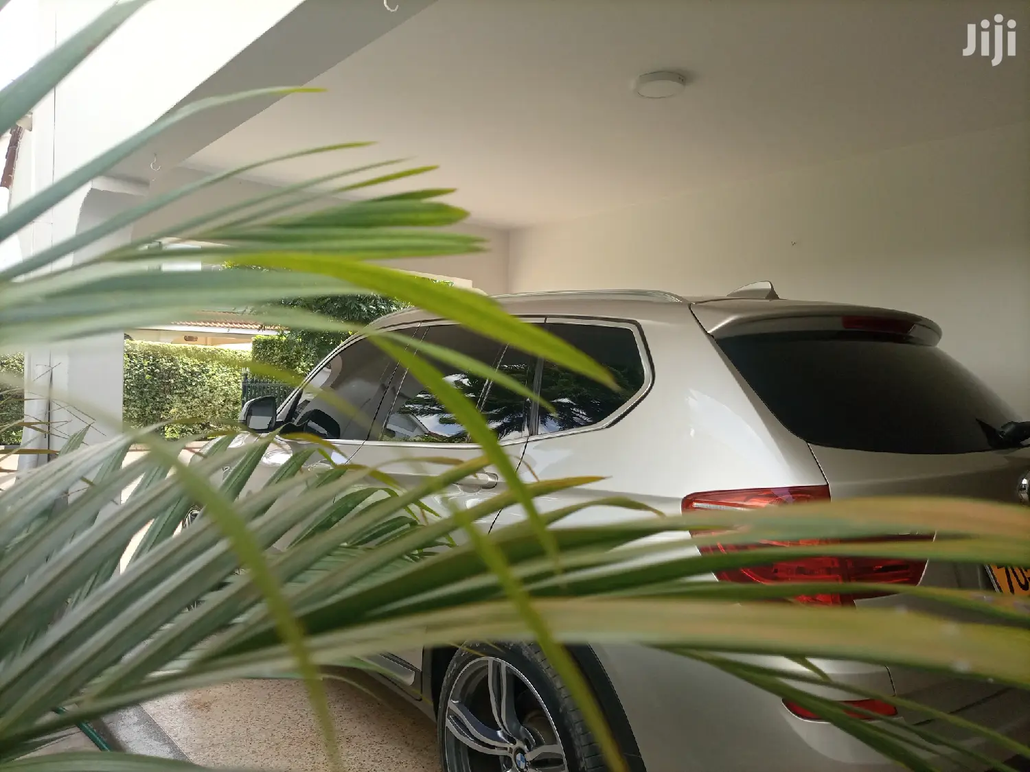 Presidential Llumar Car Tint
