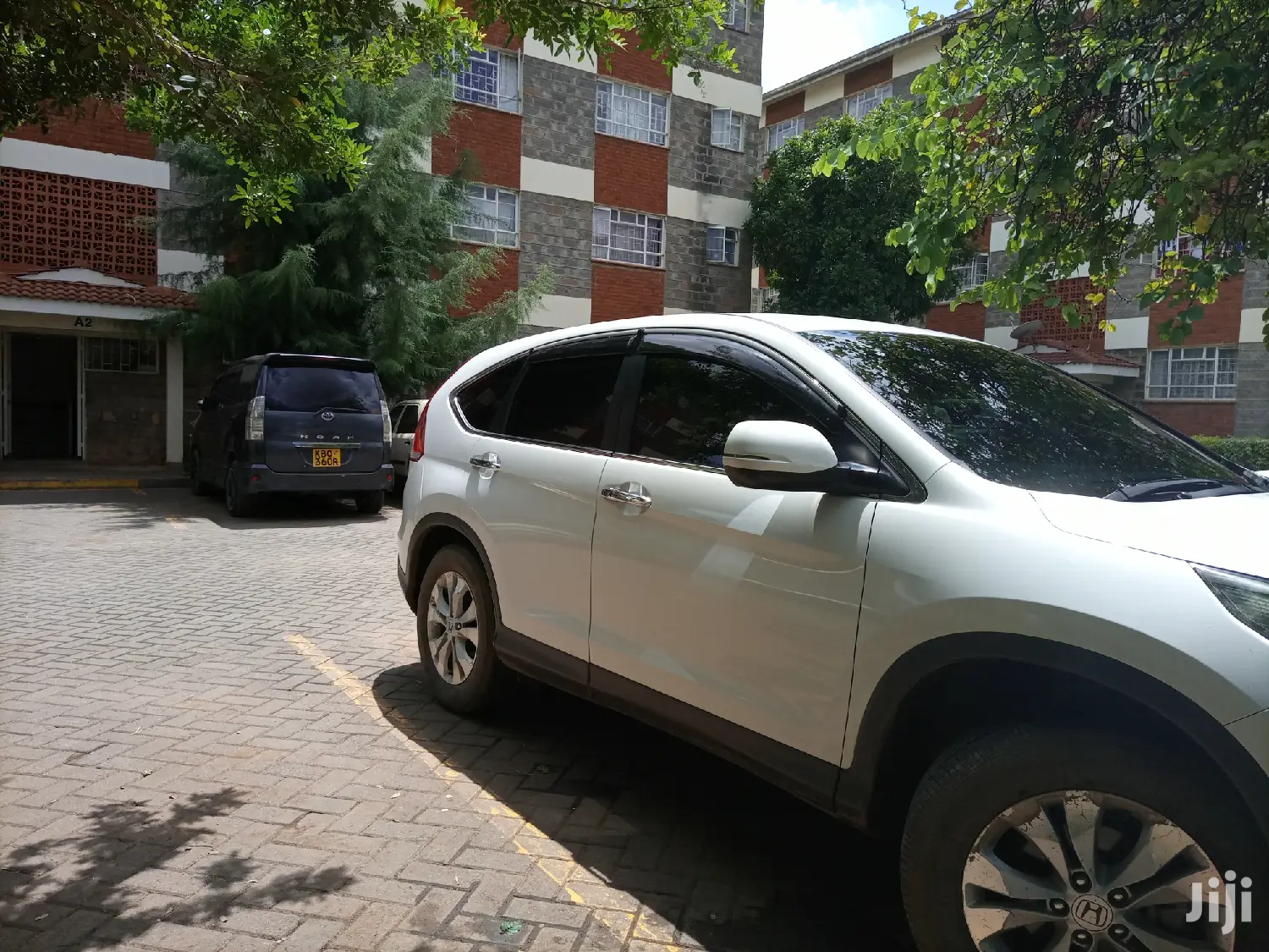 Presidential Llumar Car Tint