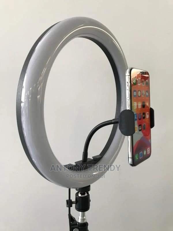 2m Ring Light With Remote And Ring 10 Inches - main view