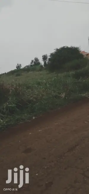 Selling 1/2 Acre in Kiukenda Off Kamiti Rd.