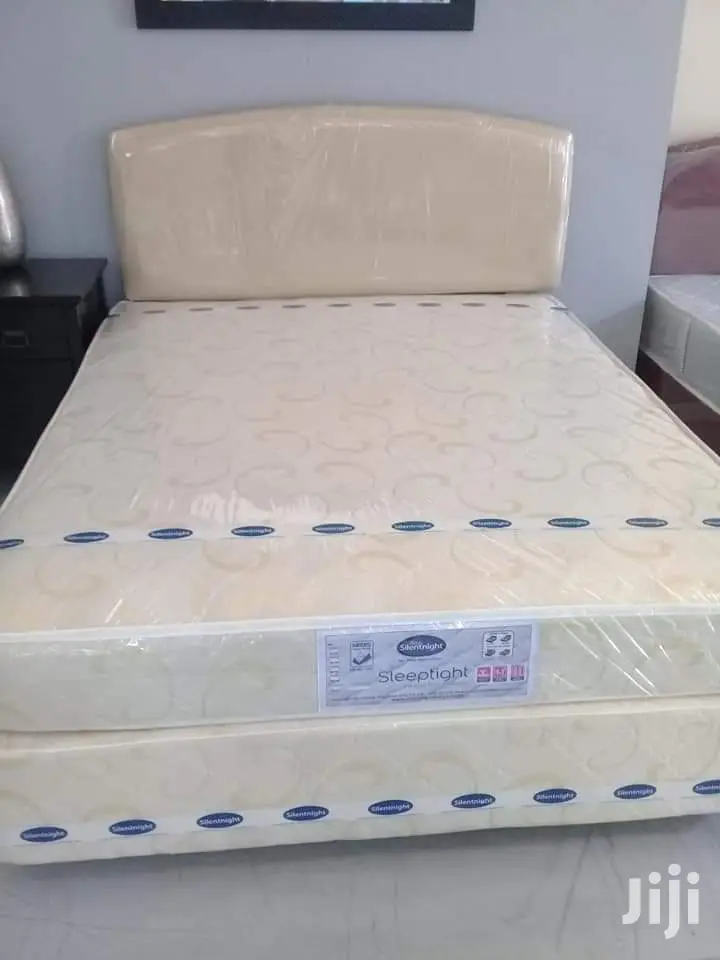 Spring Mattresses Made Of Bonnel Spring 10inch Thick in Clay City