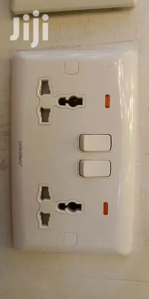 Twin Socket