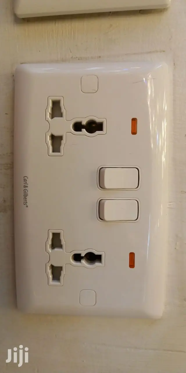 Twin Socket