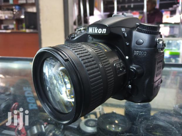 Great Nikon D7000 With 18-55mm Lens - thumbnail 3